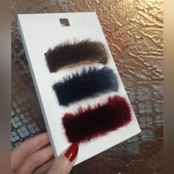 Zara Nwt Limited Edition Faux Fur Cuff Bracelets - Picture 8 of 11